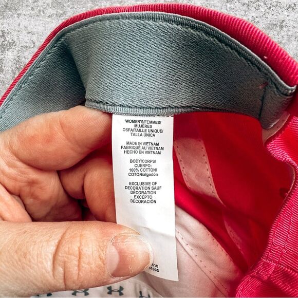 Under Armour Pink Baseball Cap NWT One Size - Picture 4 of 5